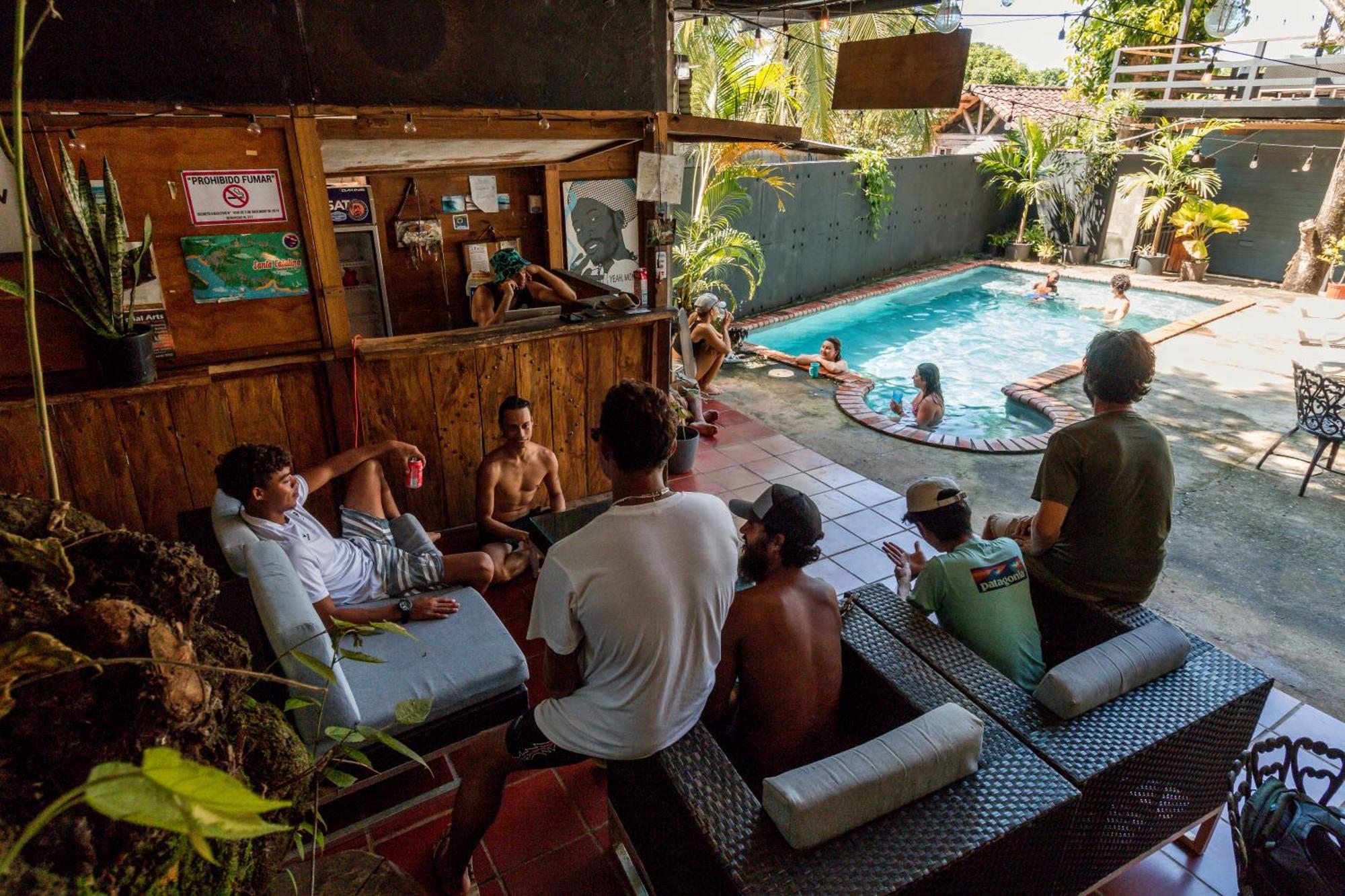 Hostel Villa Vento Surf ซานตากาตาลีนา ภายนอก รูปภาพ