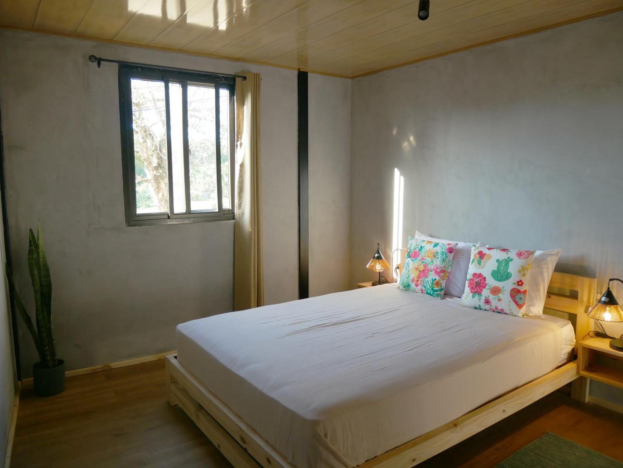 Hostel Villa Vento Surf ซานตากาตาลีนา ภายนอก รูปภาพ